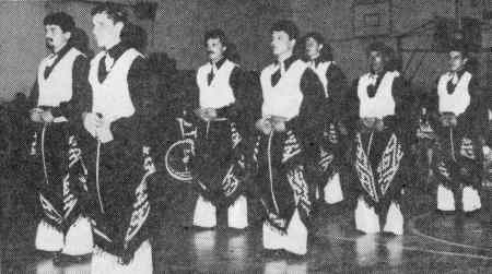 Trachtengruppe aus Argentinien