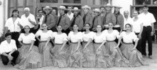 Trachtengruppe aus Argentinien