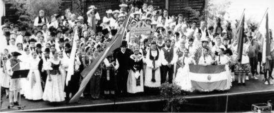 Aufstellung vom Trachtenfest