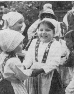 Kindergruppe der Trachten- und Volkstanzgruppe Starkenburg
