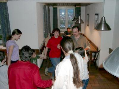 Tanzen mit den Kindern