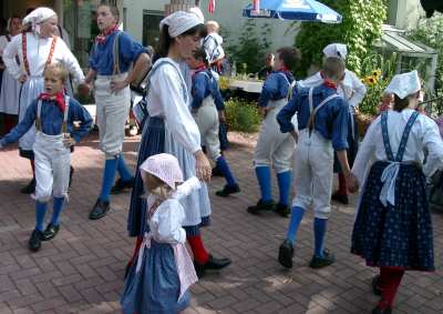 Kindergruppe beim Tanzen