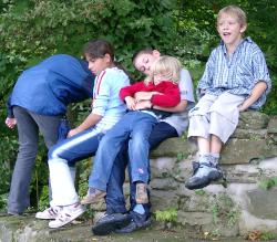 Beim Spielfest.