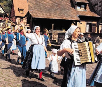 Beim Umzuglaufen in Kaysersberg